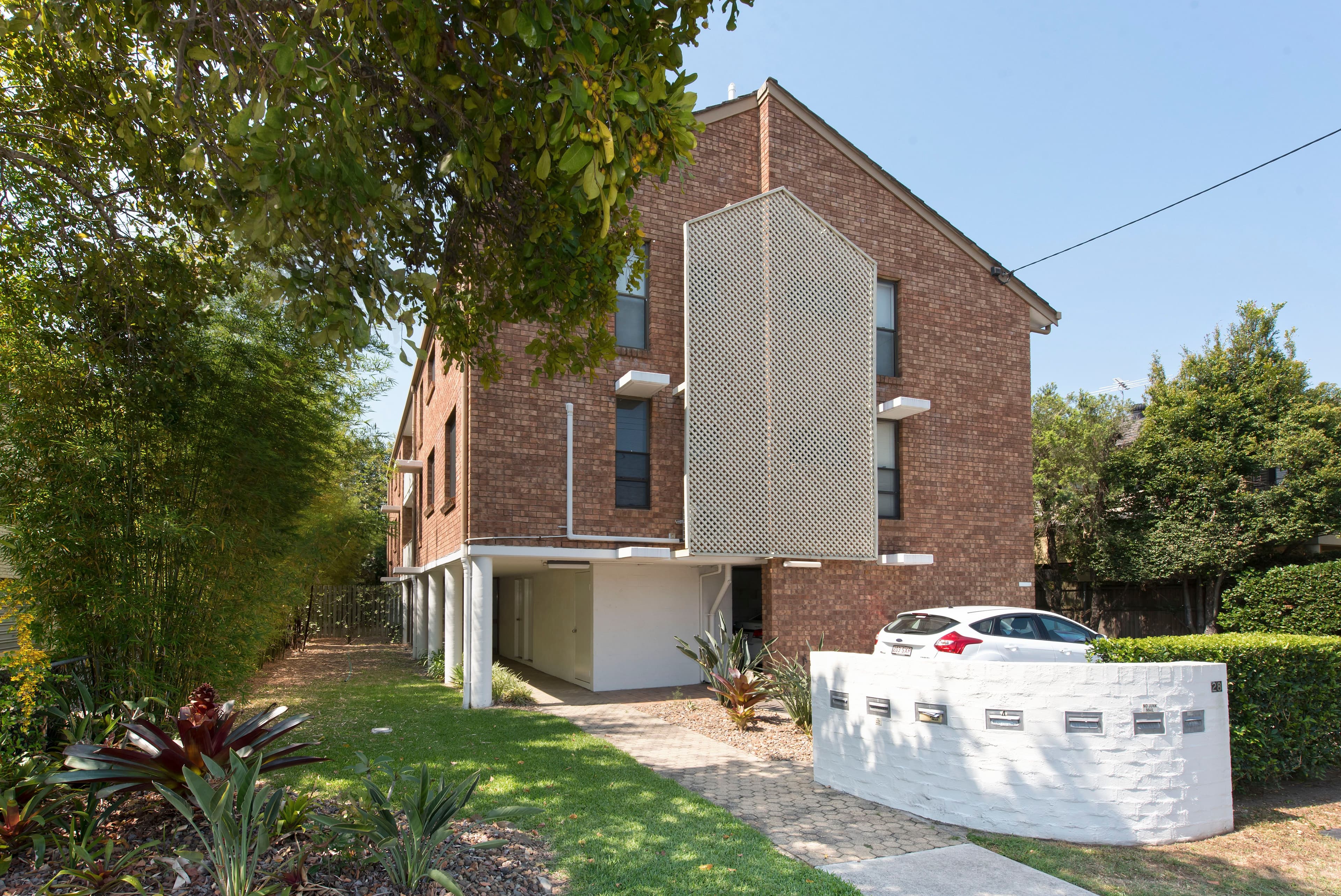 28 Kent Street, Hamilton QLD 4007, Hamilton - Image 1