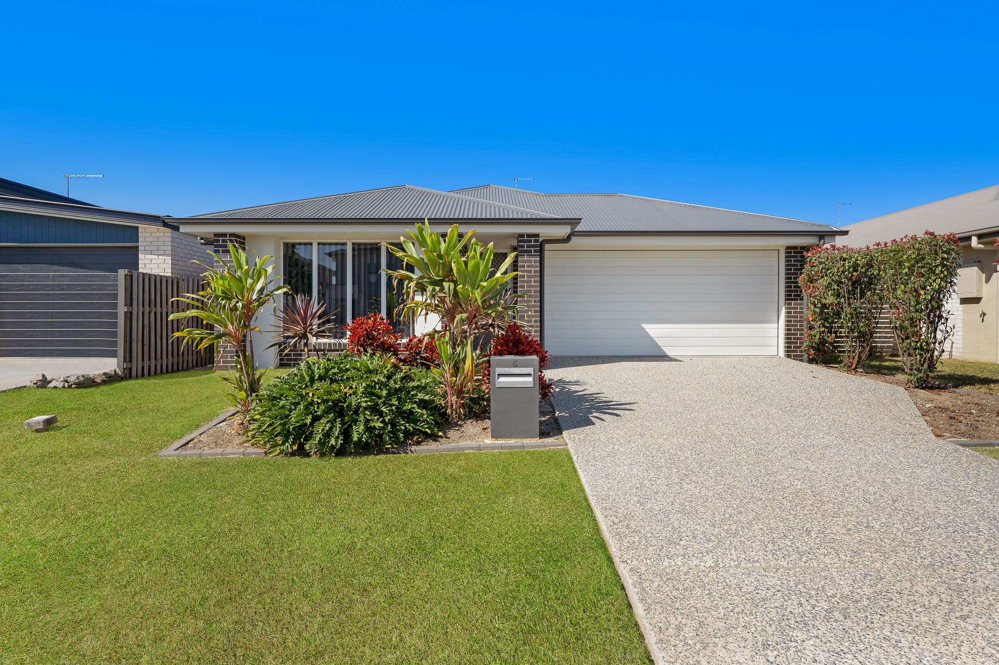 5 Vernon Court, Mango Hill QLD 4509, Mango Hill - Image 1