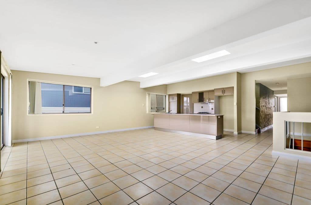 23 Yarle Crescent, Flinders - Thumbnail 4