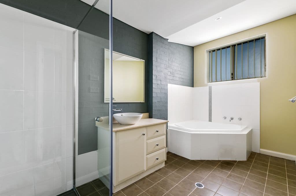 23 Yarle Crescent, Flinders - Thumbnail 7