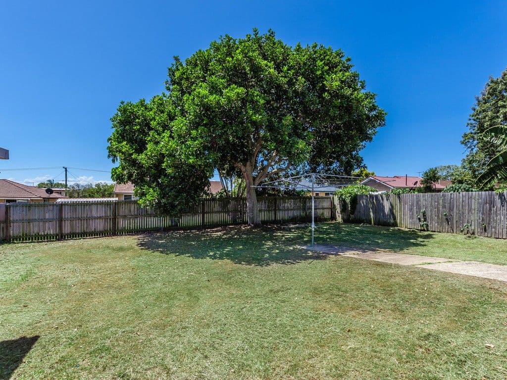 12 Somerset Street, Kippa-Ring QLD 4021, Kippa-Ring - Thumbnail 2