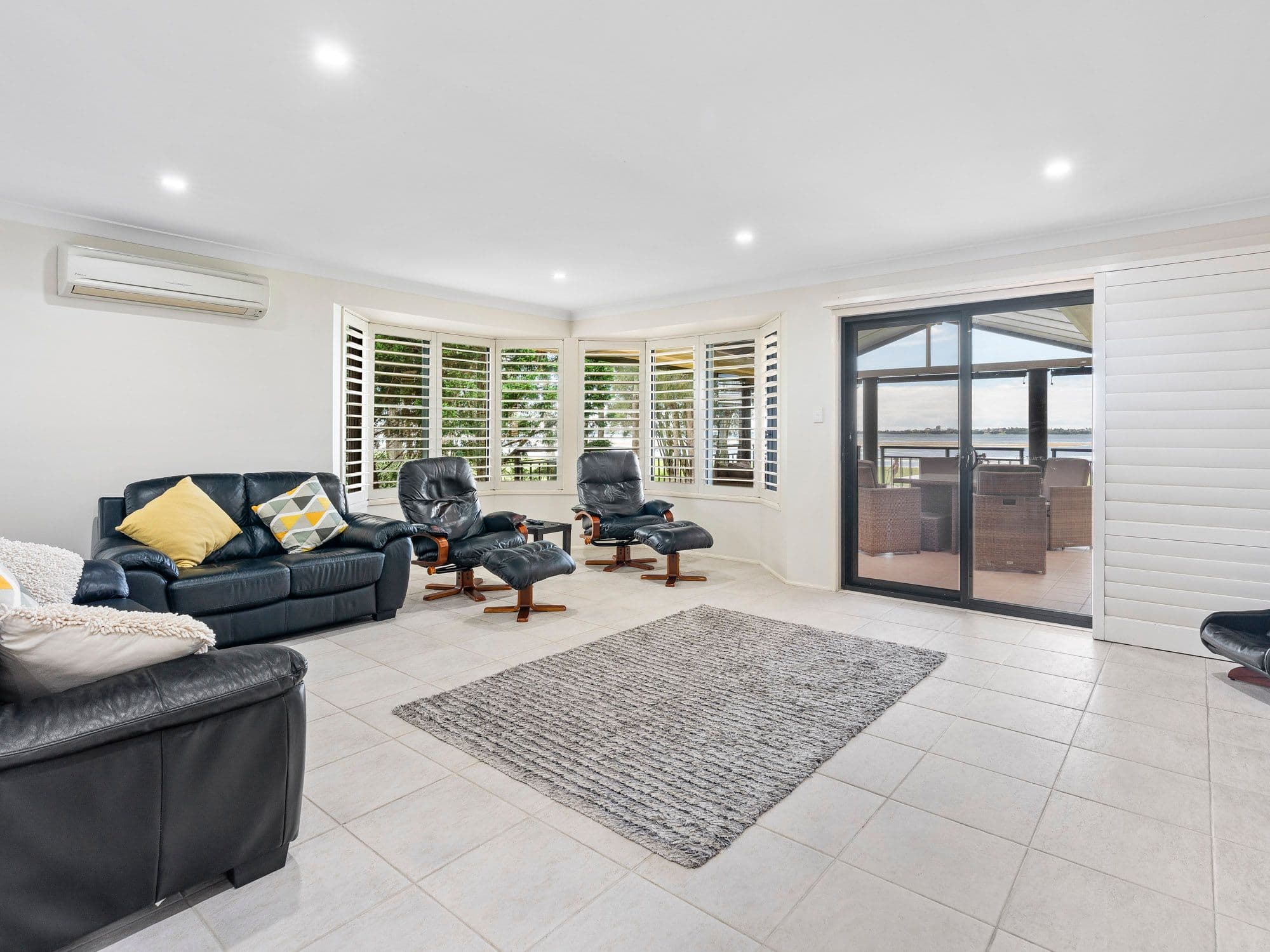 377 Lakedge Avenue, Berkeley Vale NSW 2261, Berkeley Vale - Thumbnail 7