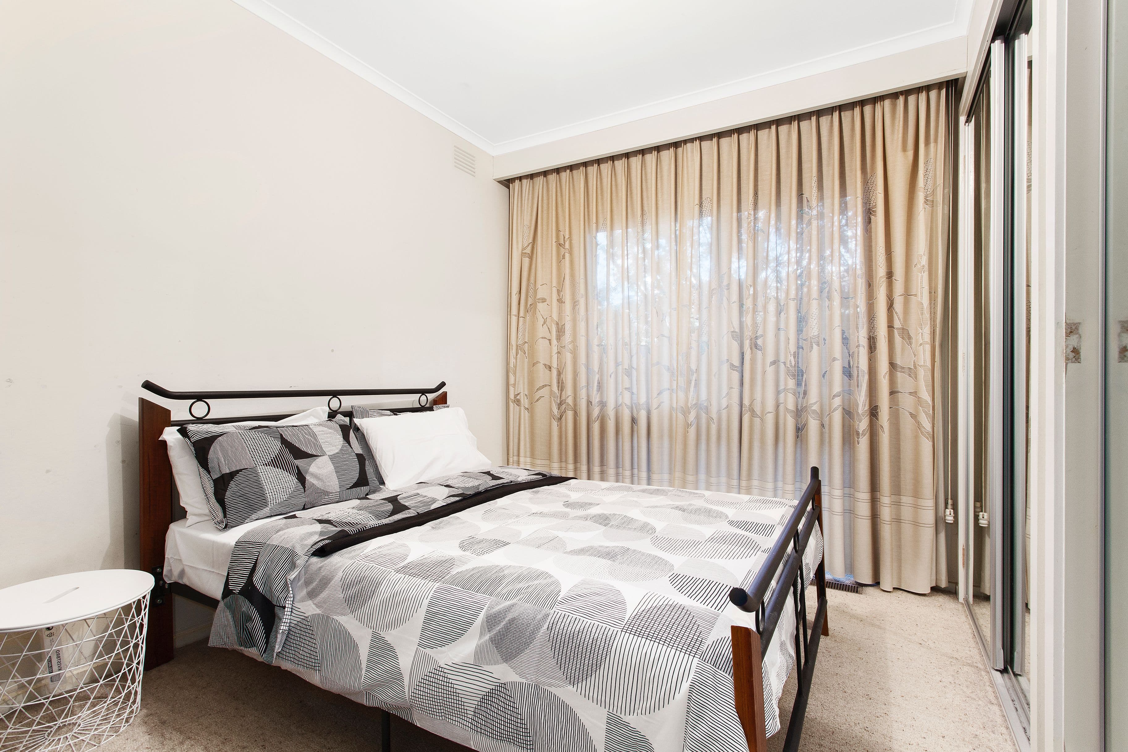 2 Lauffre Walk, Caroline Springs - Thumbnail 8