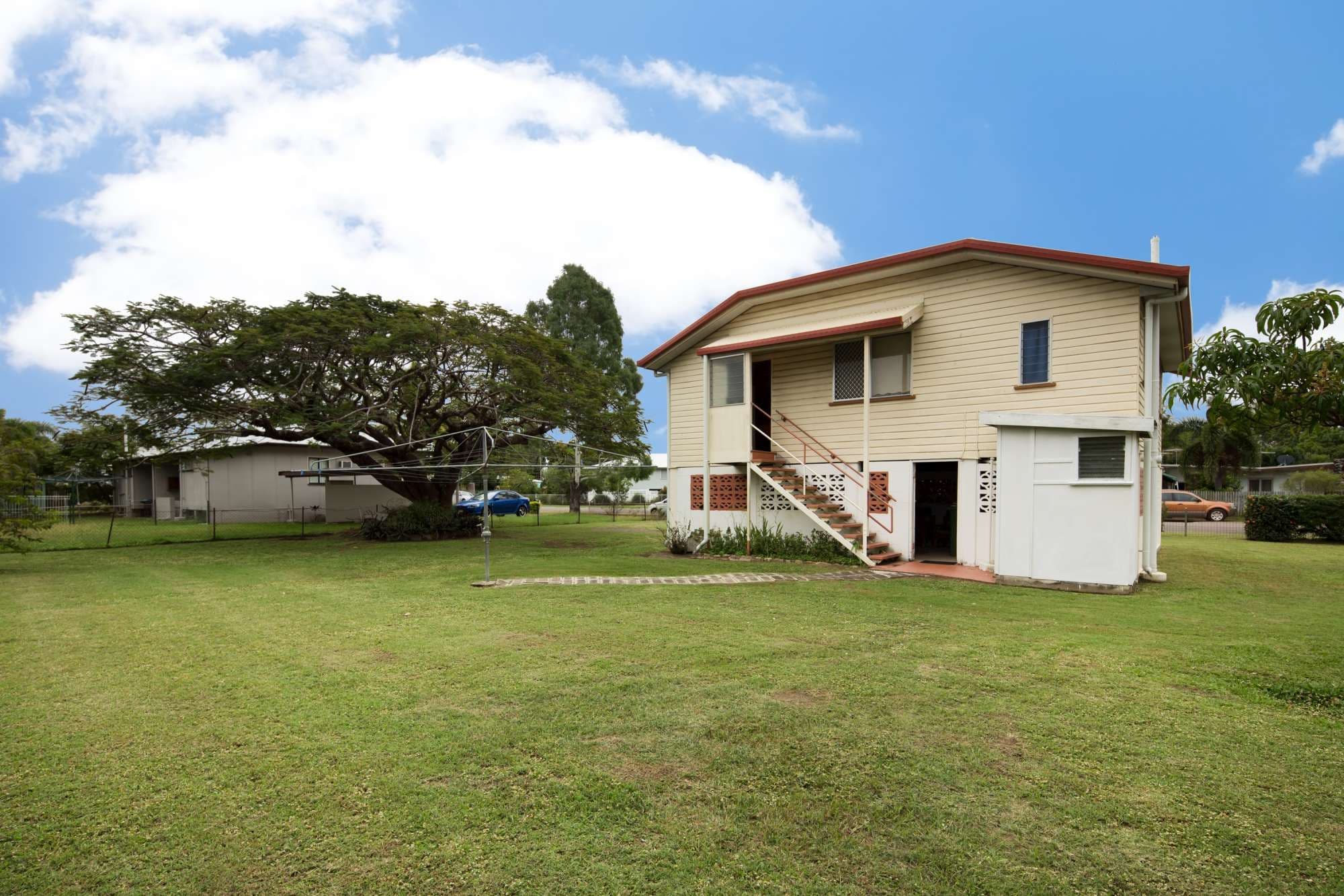 53 McLachlan Street, CURRAJONG QLD 4812, Currajong - Thumbnail 5