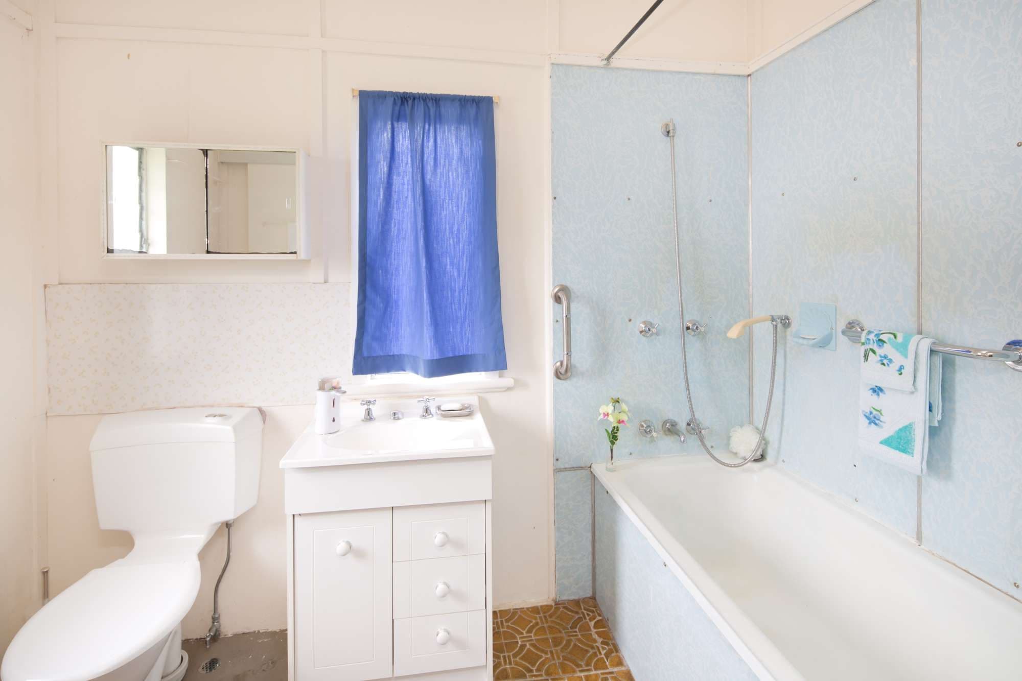 53 McLachlan Street, CURRAJONG QLD 4812, Currajong - Thumbnail 6