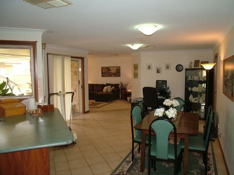 19  Ken McMullen Place, DUBBO NSW 2830, Dubbo - Thumbnail 4