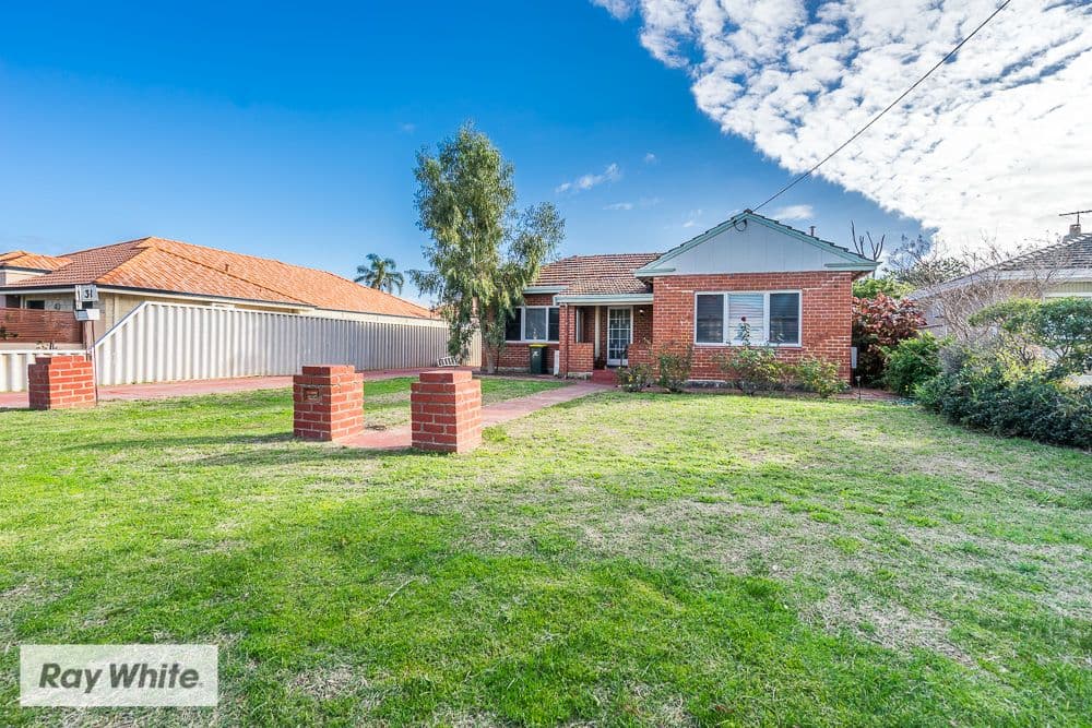 31 Bradley Street, Yokine WA 6060, Yokine - Image 1
