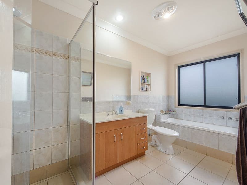 16 Asperia Street, Reedy Creek QLD 4227, Reedy Creek - Thumbnail 8