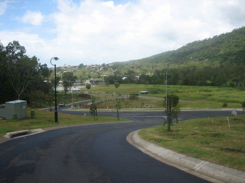 Lot 49 Scenic Ridge Drive, CANNONVALE QLD 4802, Cannonvale - Thumbnail 2