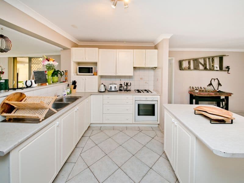 25 Okewood Way, Morley WA 6062, Morley - Thumbnail 8