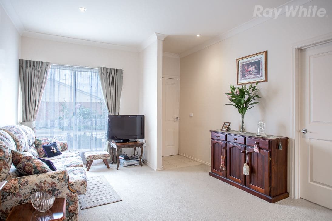 877 Plenty Road, South Morang VIC 3752, South Morang - Thumbnail 2