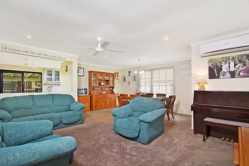 16 Willoughby Crescent, SPRINGWOOD QLD 4127, Springwood - Thumbnail 3
