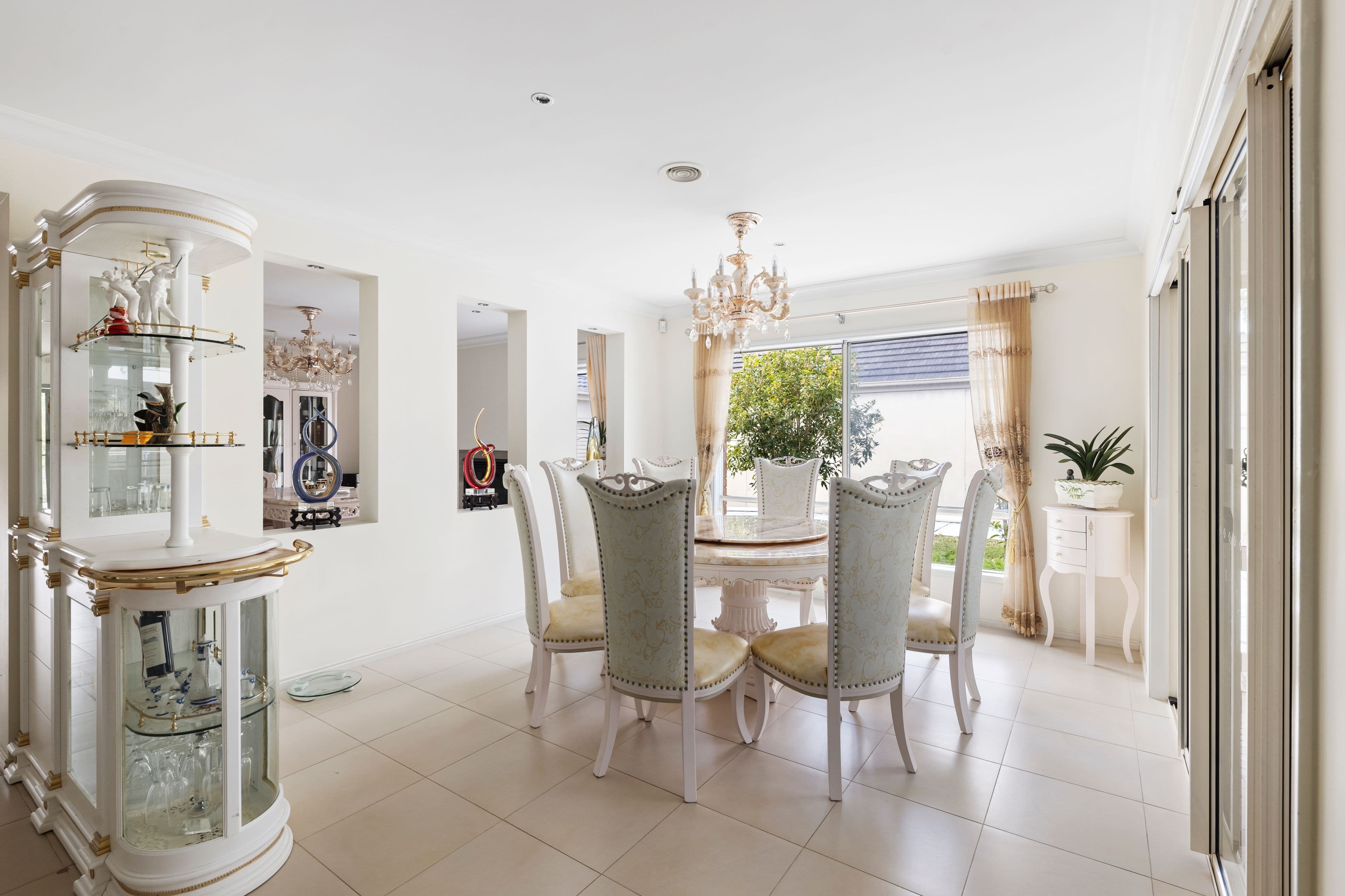 48 Ferdinand Avenue, Balwyn North VIC 3104, Balwyn North - Thumbnail 2
