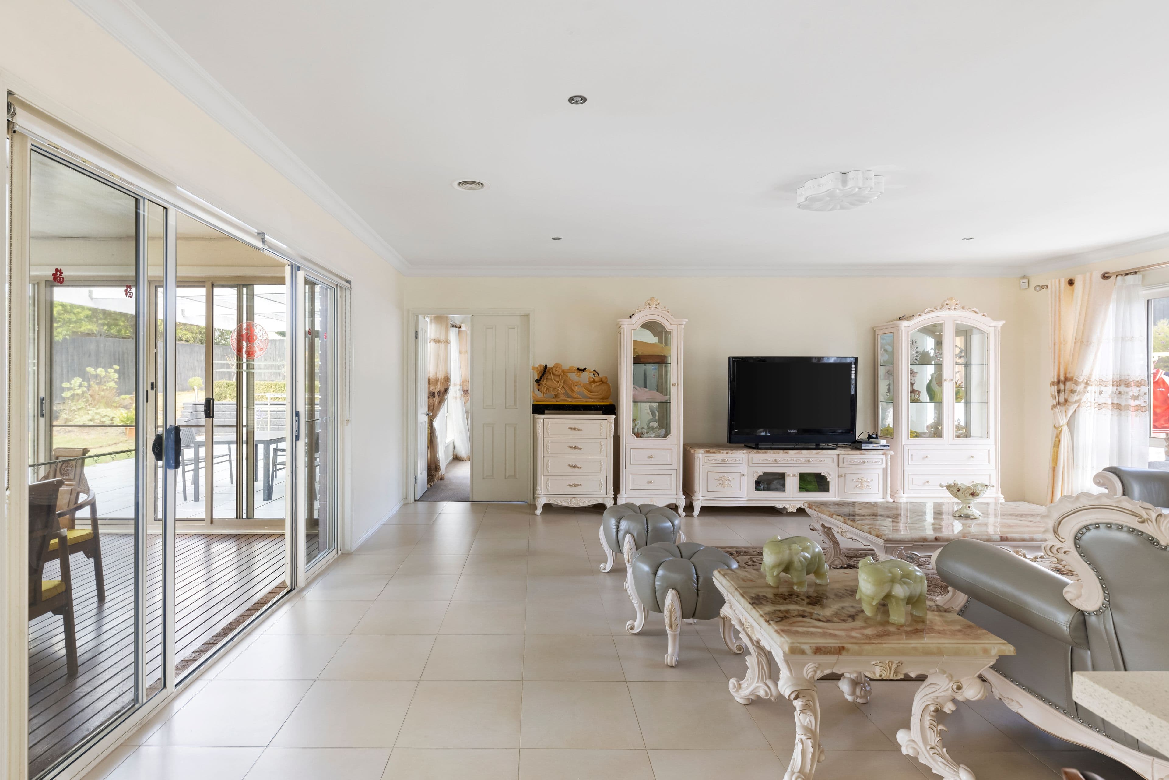 48 Ferdinand Avenue, Balwyn North VIC 3104, Balwyn North - Thumbnail 3