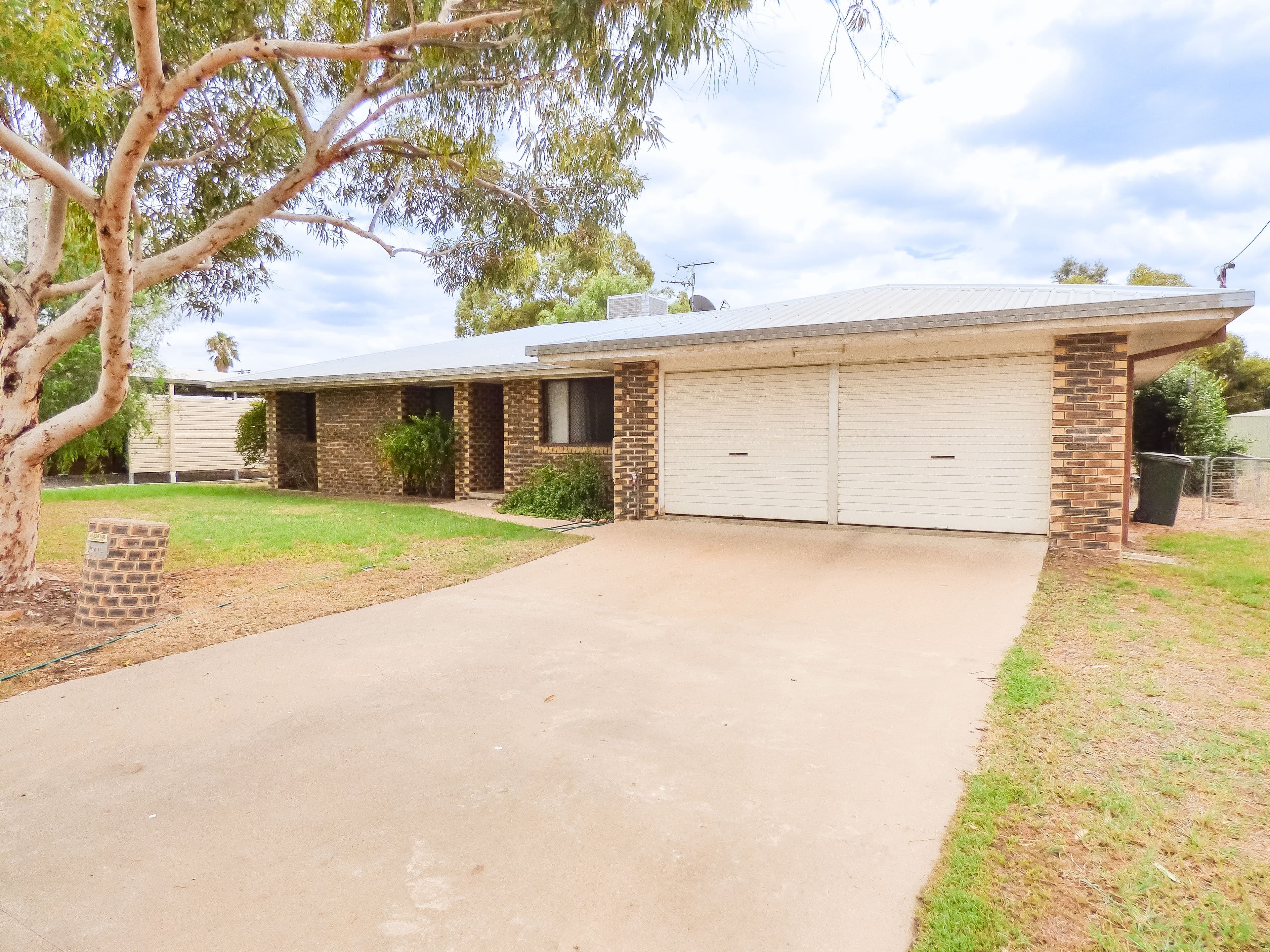 9 Alexander Avenue, Roma QLD 4455, Roma - Image 1