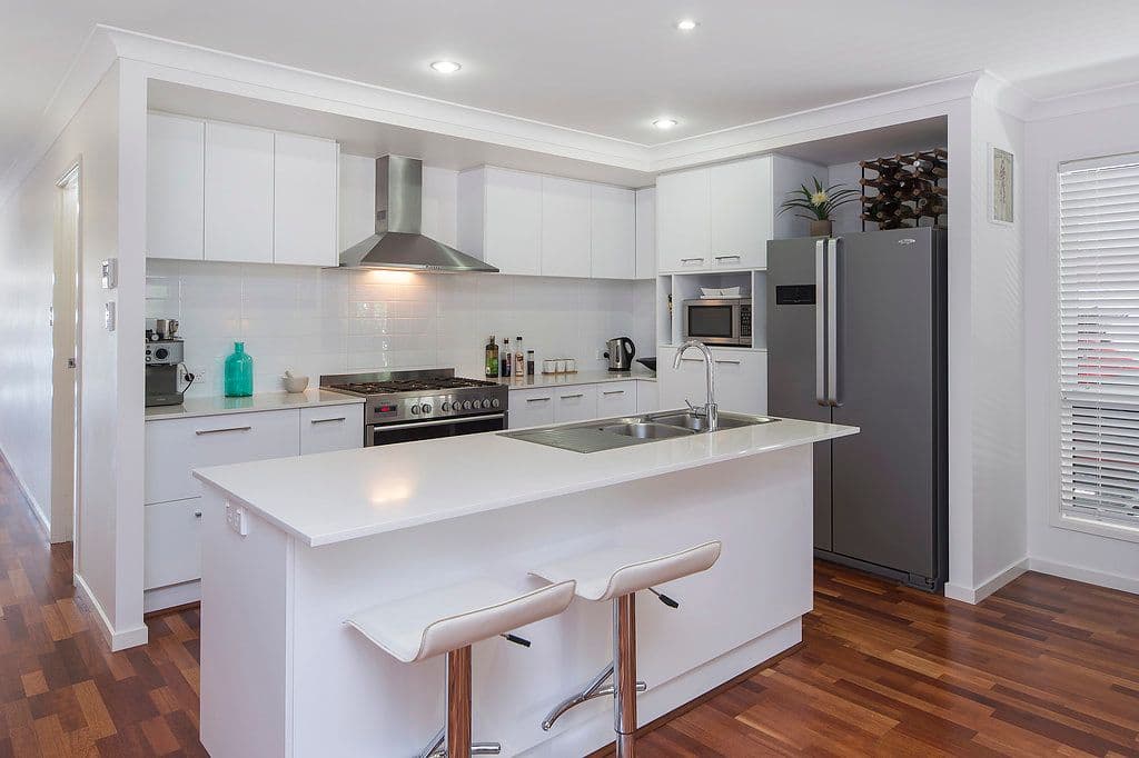 46 Azure Way, Hope Island QLD 4212, Hope Island - Thumbnail 4