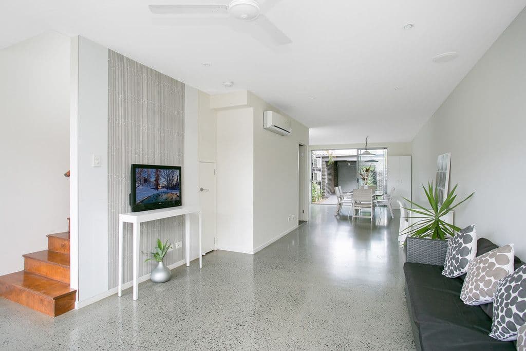 30 South Bay Drive, Varsity Lakes QLD 4227, Varsity Lakes - Image 1