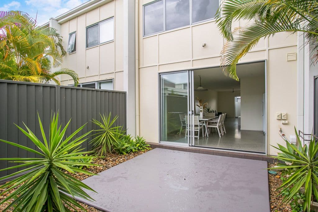 30 South Bay Drive, Varsity Lakes QLD 4227, Varsity Lakes - Thumbnail 3