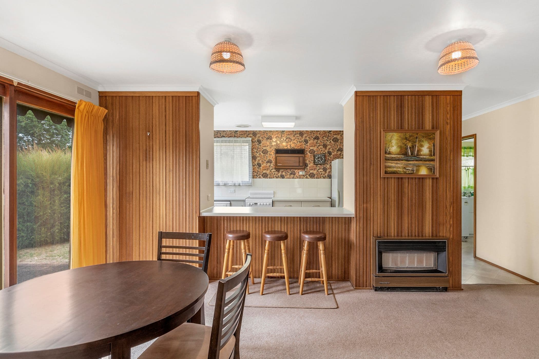 43 Churchill Avenue, Ararat VIC 3377, Ararat - Thumbnail 4