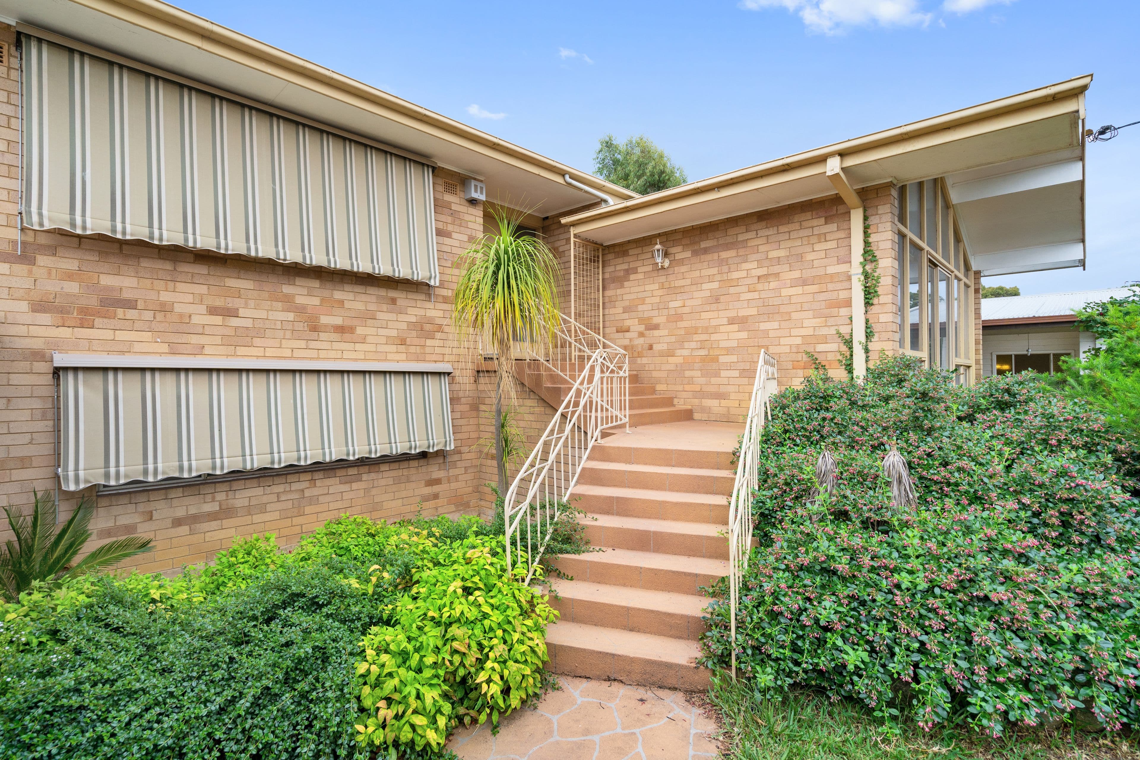 26 Macarthur Street, Ashmont NSW 2650, Ashmont - Thumbnail 2