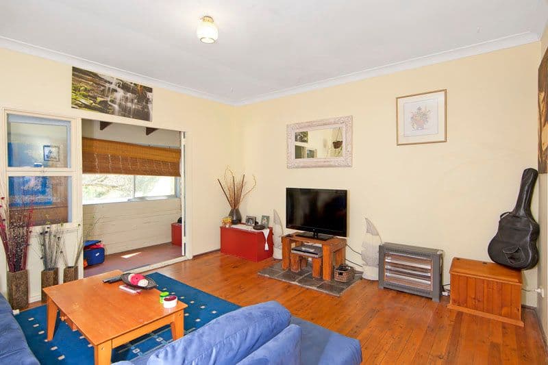 27 Malkana Avenue, FORRESTERS BEACH NSW 2260, Forresters Beach - Thumbnail 3