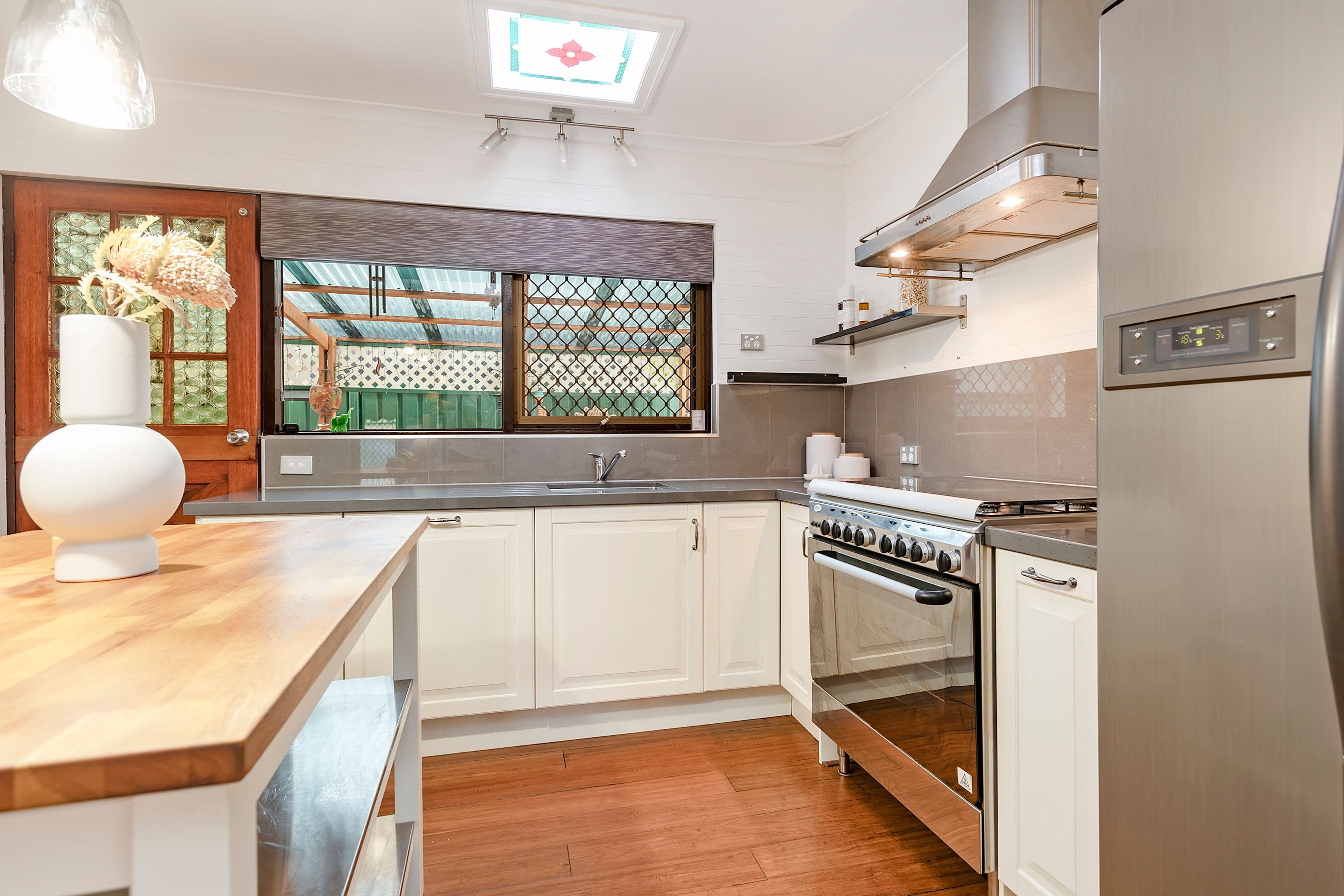 15 Baxter Avenue, Surrey Downs SA 5126, Surrey Downs - Thumbnail 2