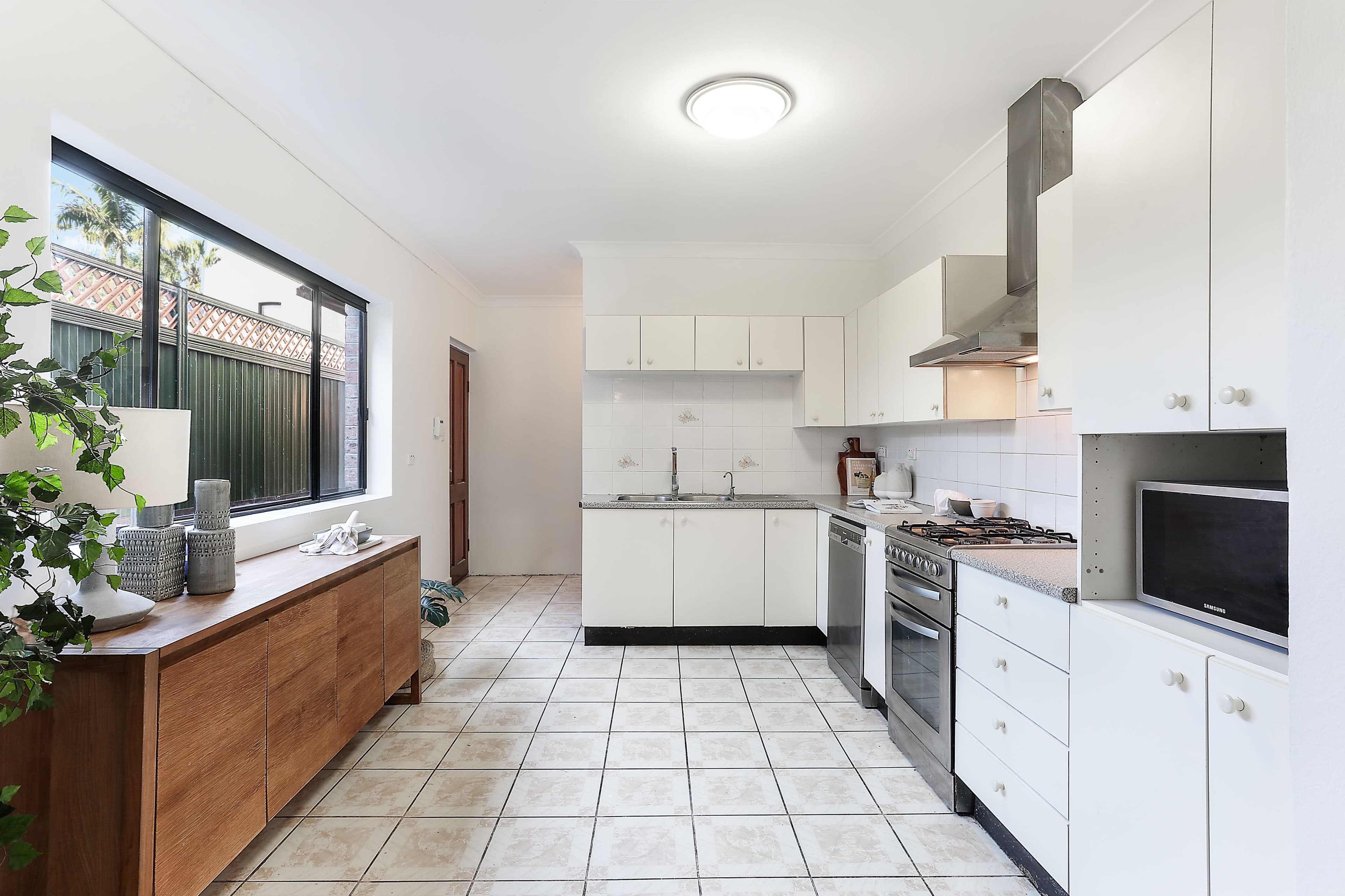 329 Cleveland Street, Redfern NSW 2016, Redfern - Thumbnail 2