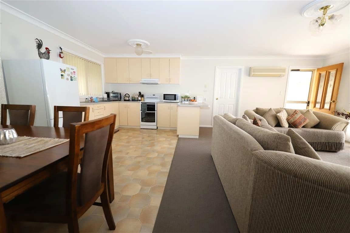 6 Mangaroo Avenue, Tumut NSW 2720, Tumut - Thumbnail 4