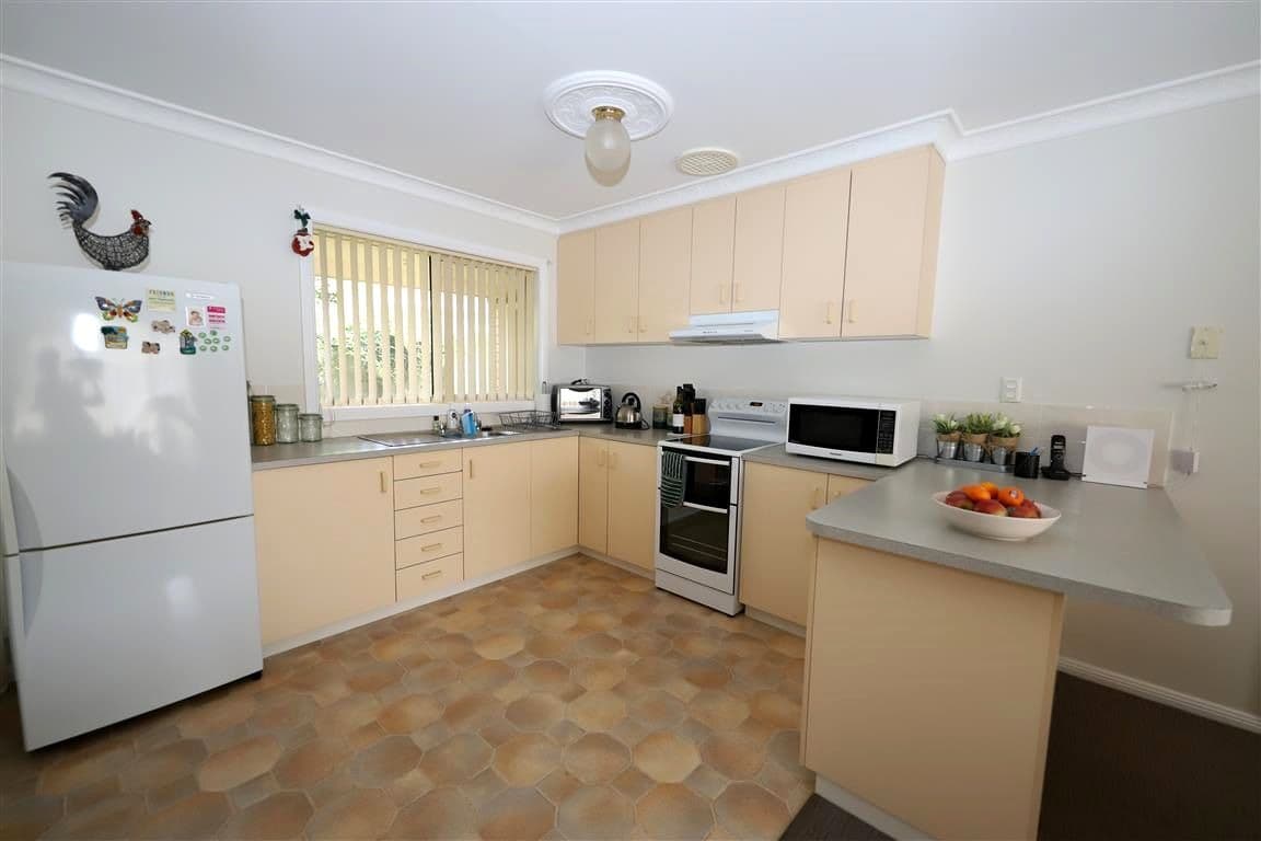 6 Mangaroo Avenue, Tumut NSW 2720, Tumut - Thumbnail 5