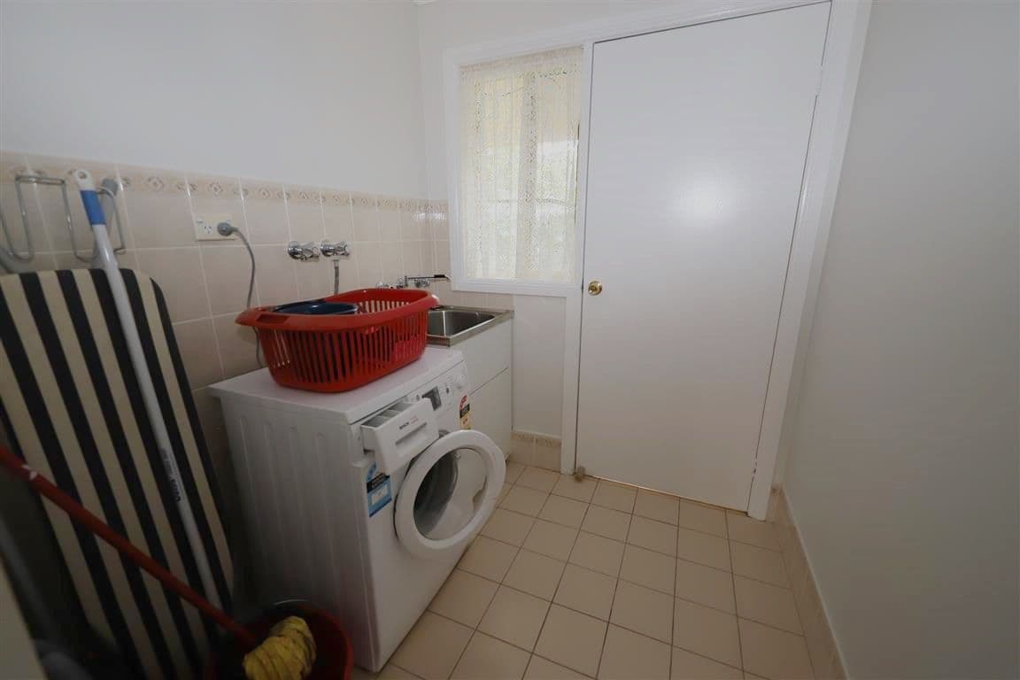 6 Mangaroo Avenue, Tumut NSW 2720, Tumut - Thumbnail 8