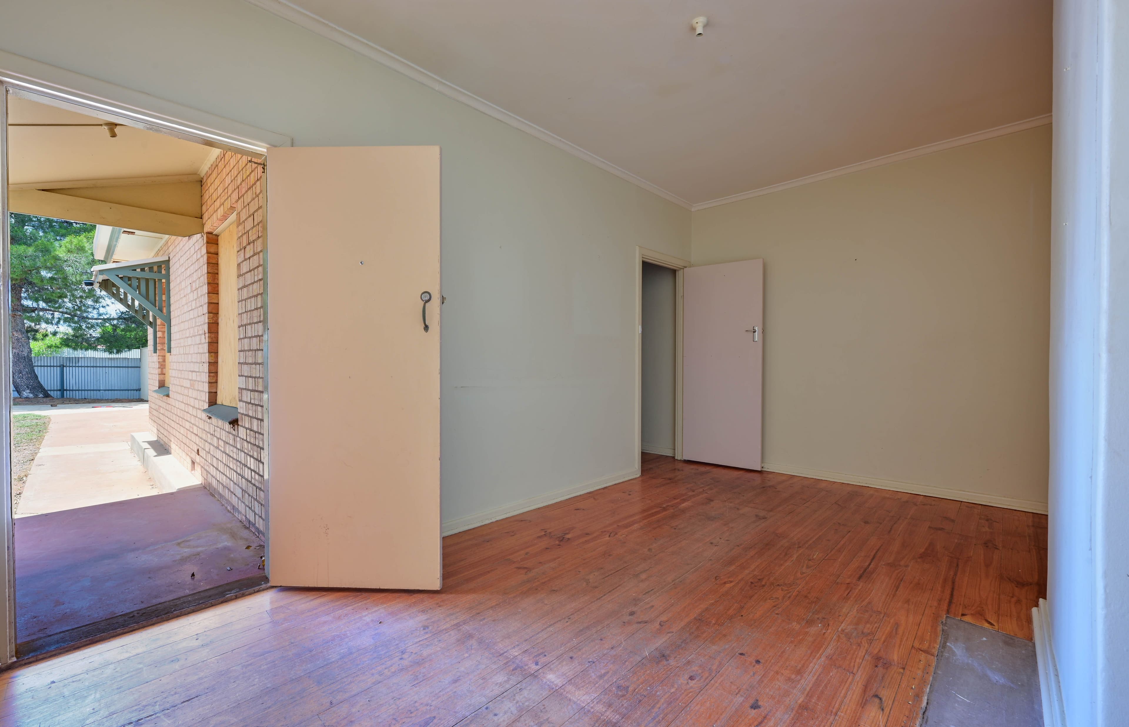 1-3 Kayser Street, Whyalla Norrie SA 5608, Whyalla Norrie - Thumbnail 2