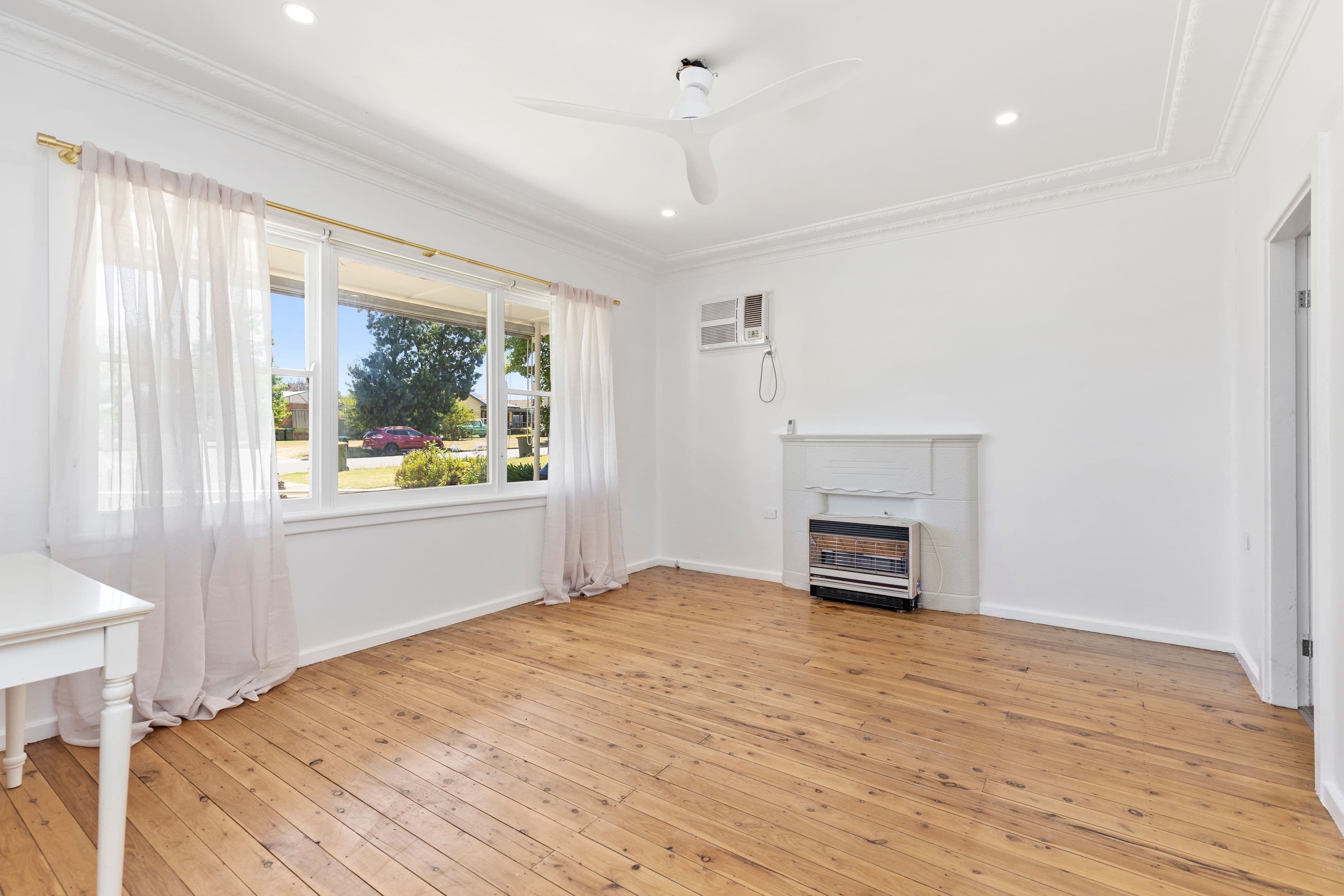401 Lake Albert Road, Kooringal NSW 2650, Kooringal - Thumbnail 2