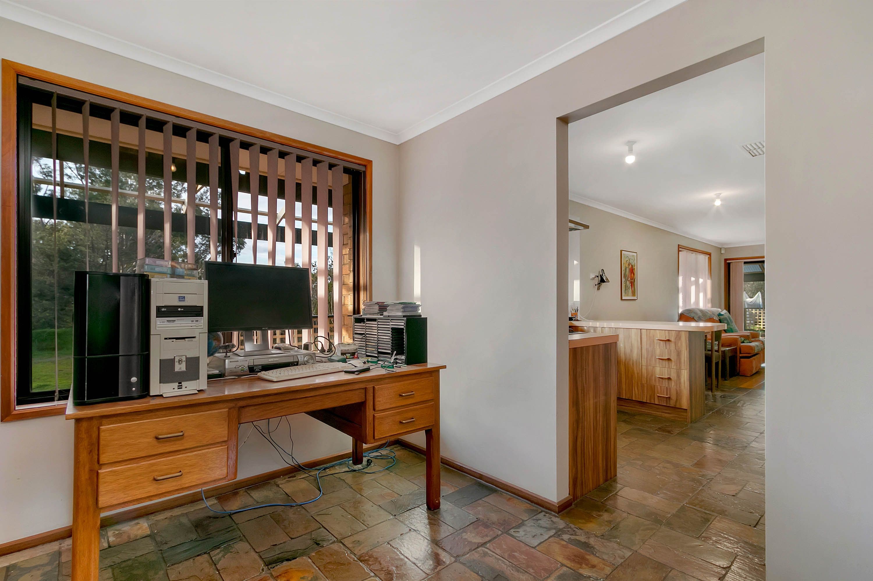 36 Aunger Road, Lewiston SA 5501, Lewiston - Thumbnail 6