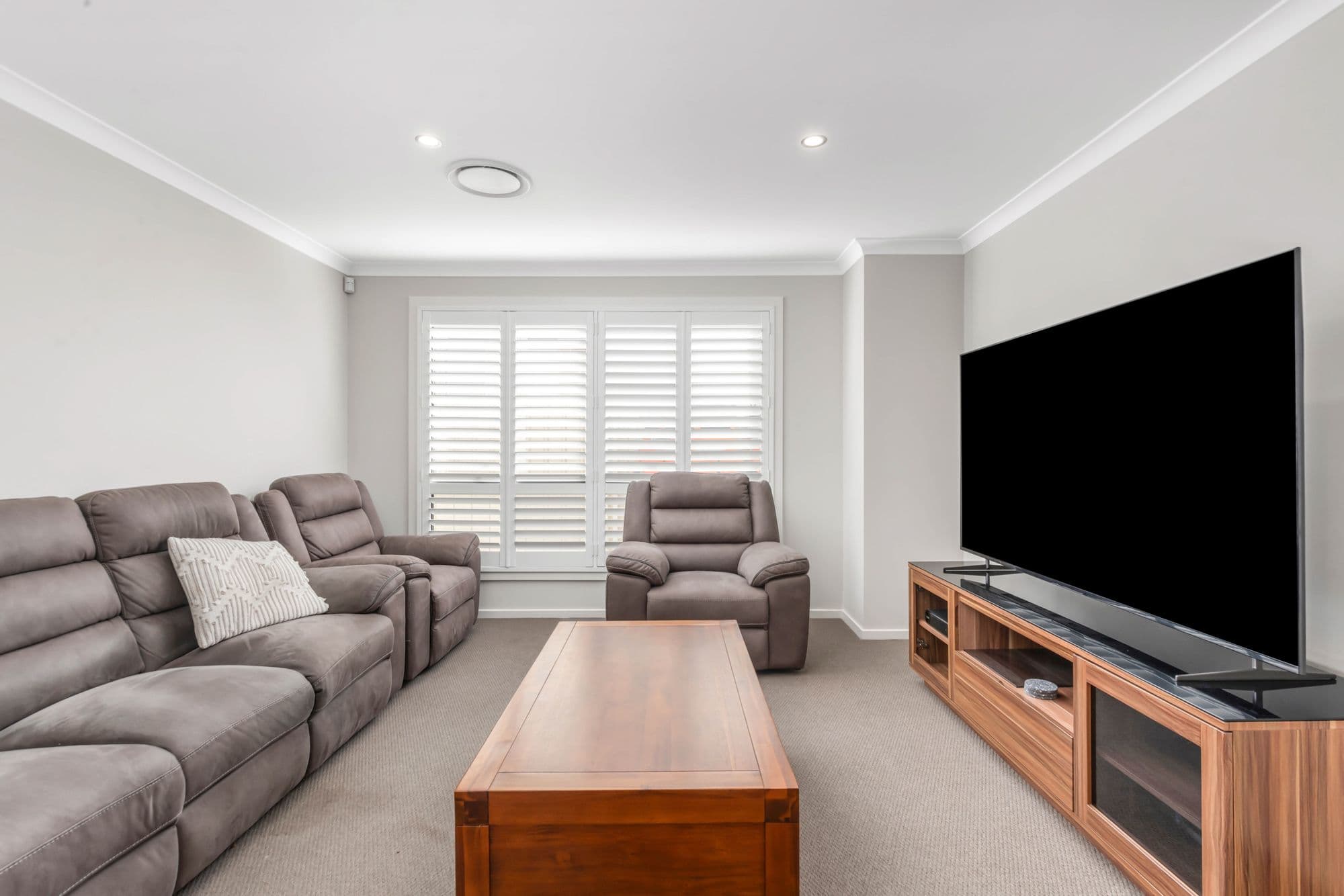 47 Pacific Palms Circuit, Hoxton Park NSW 2171, Hoxton Park - Thumbnail 2