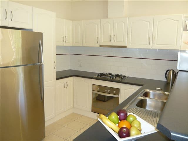 38 Avocet Drive, MAWSON LAKES SA 5095, Mawson Lakes - Thumbnail 3