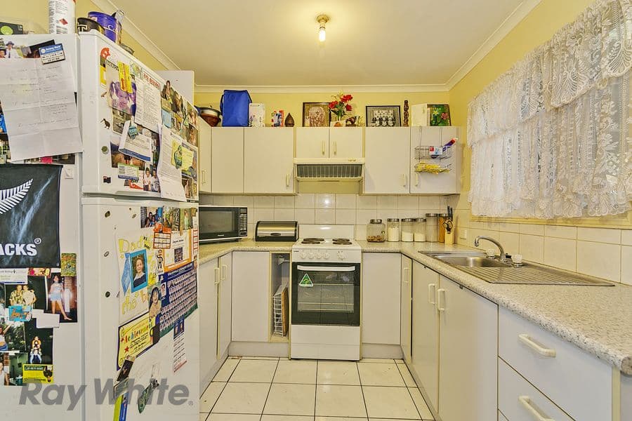 42 Strathallen Drive, Boronia Heights QLD 4124, Boronia Heights - Thumbnail 5