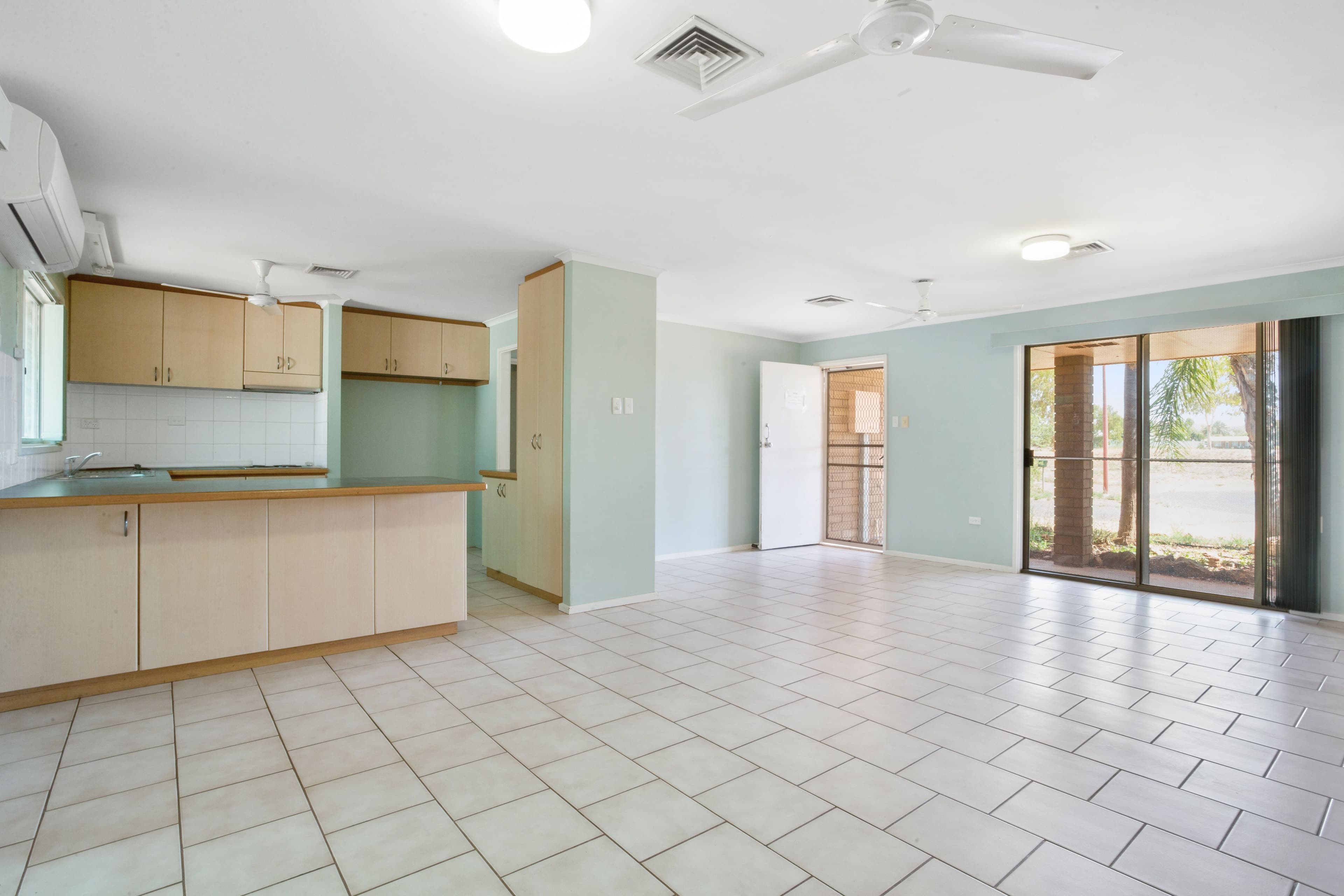 5B Gleeson Place, Millars Well WA 6714, Millars Well - Thumbnail 3
