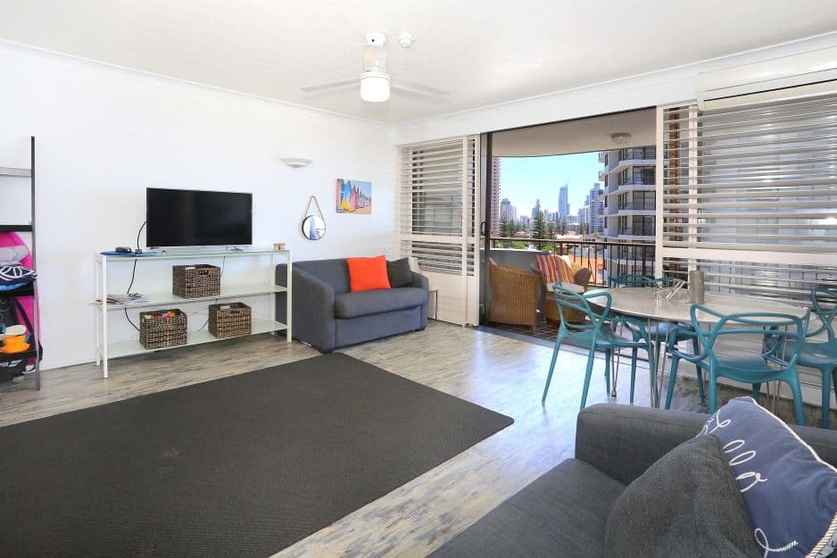 702 'Pacific Resort' 8 Albert Avenue, Broadbeach QLD 4218, Broadbeach - Thumbnail 2