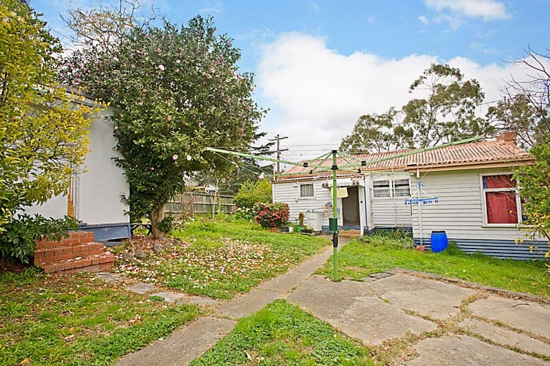 606 Waverley Road, GLEN WAVERLEY VIC 3150, Glen Waverley - Thumbnail 4