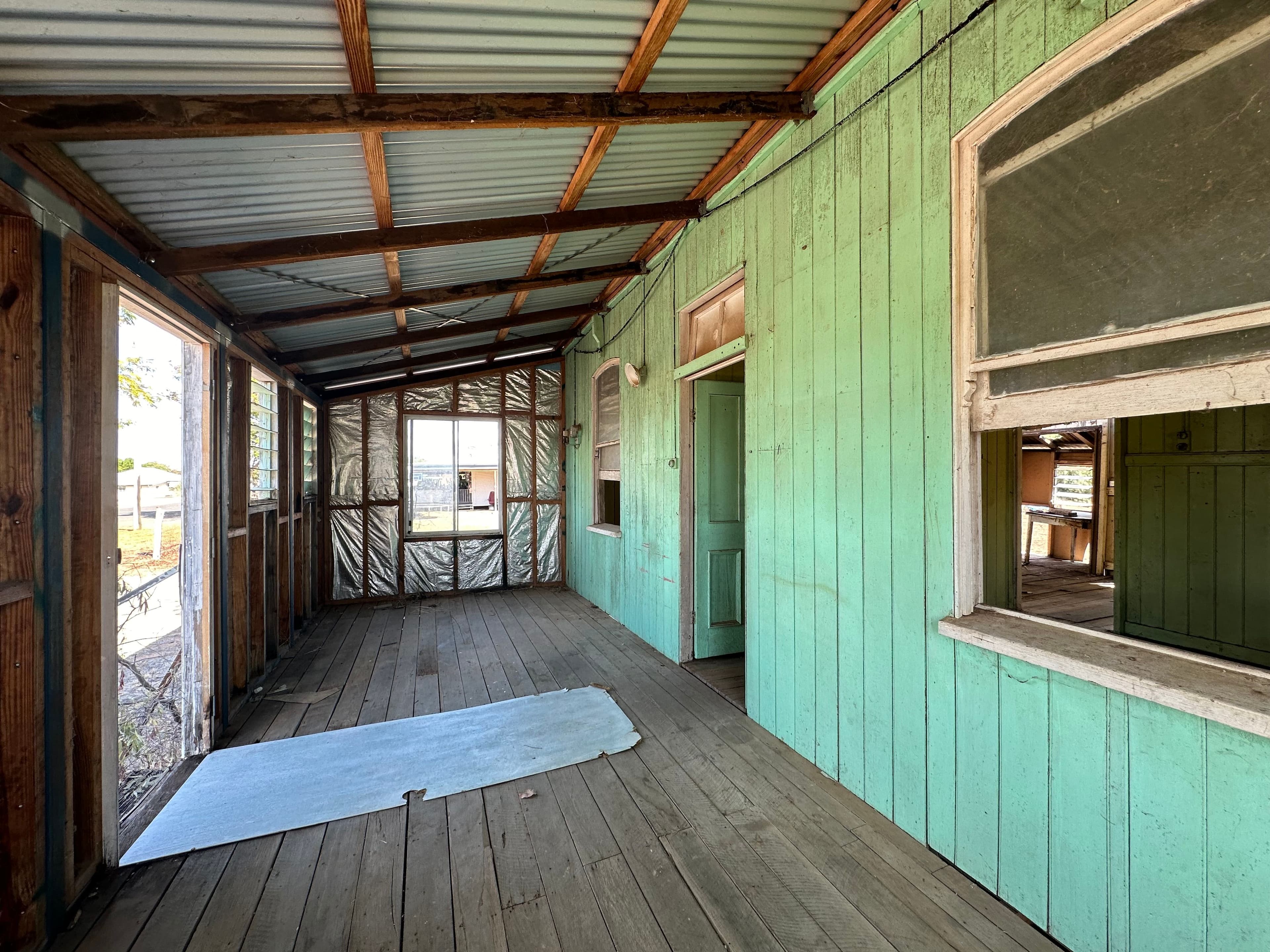22 Porter Street, Aramac QLD 4726, Aramac - Thumbnail 5