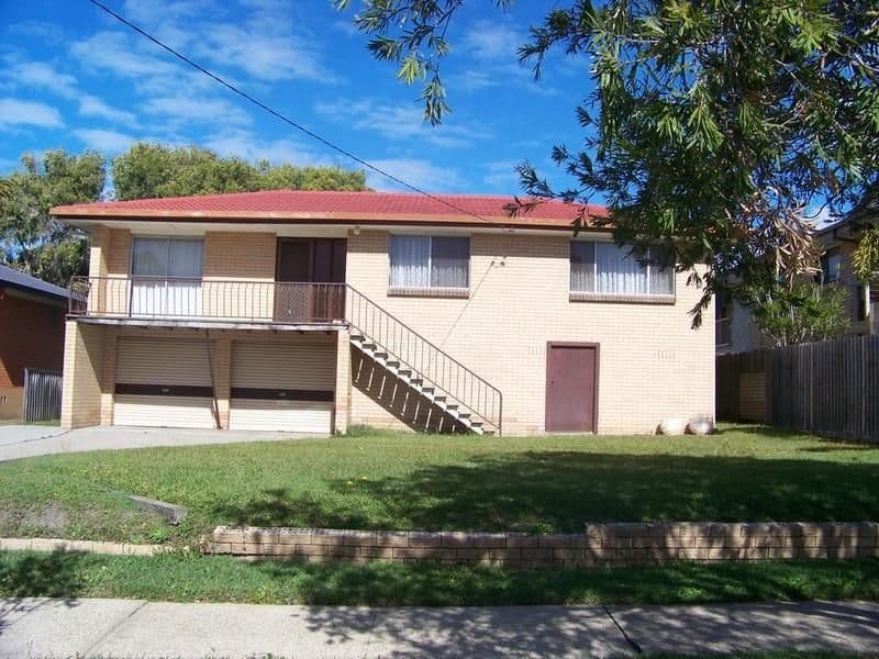 14 Goss Avenue, LABRADOR QLD 4215, Labrador - Thumbnail 4