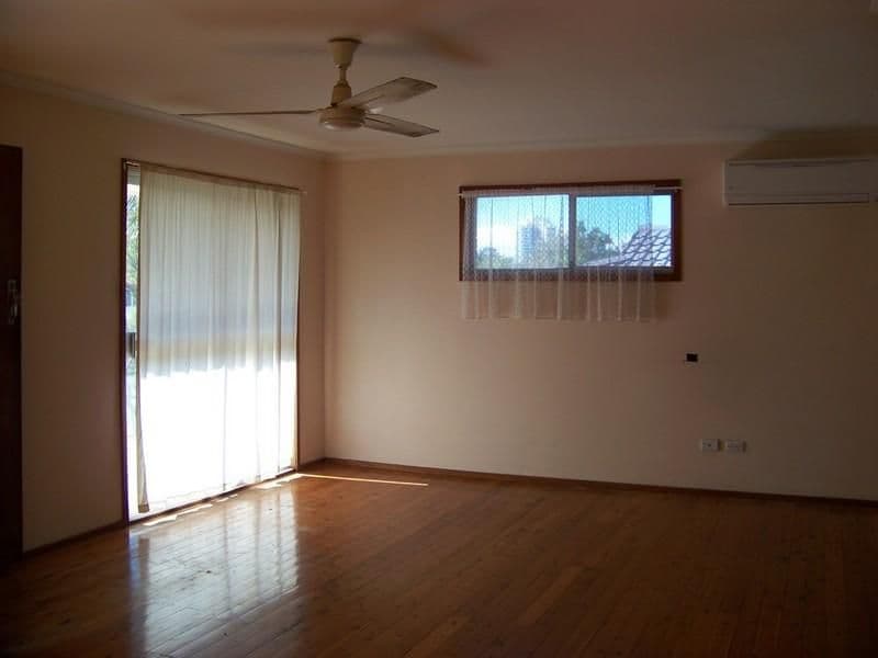 14 Goss Avenue, LABRADOR QLD 4215, Labrador - Thumbnail 5