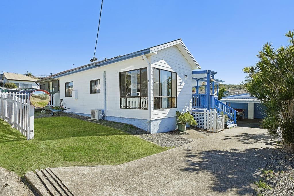 3 Otty's Lane, Fennell Bay NSW 2283, Fennell Bay - Image 1