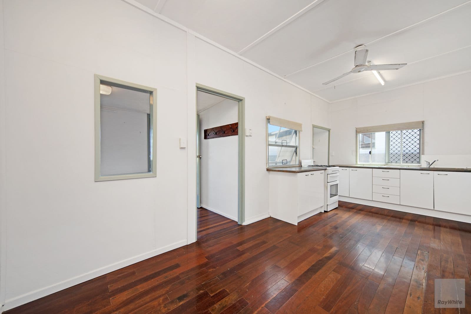 146 Matthew Flinders Drive, Cooee Bay QLD 4703, Cooee Bay - Thumbnail 6