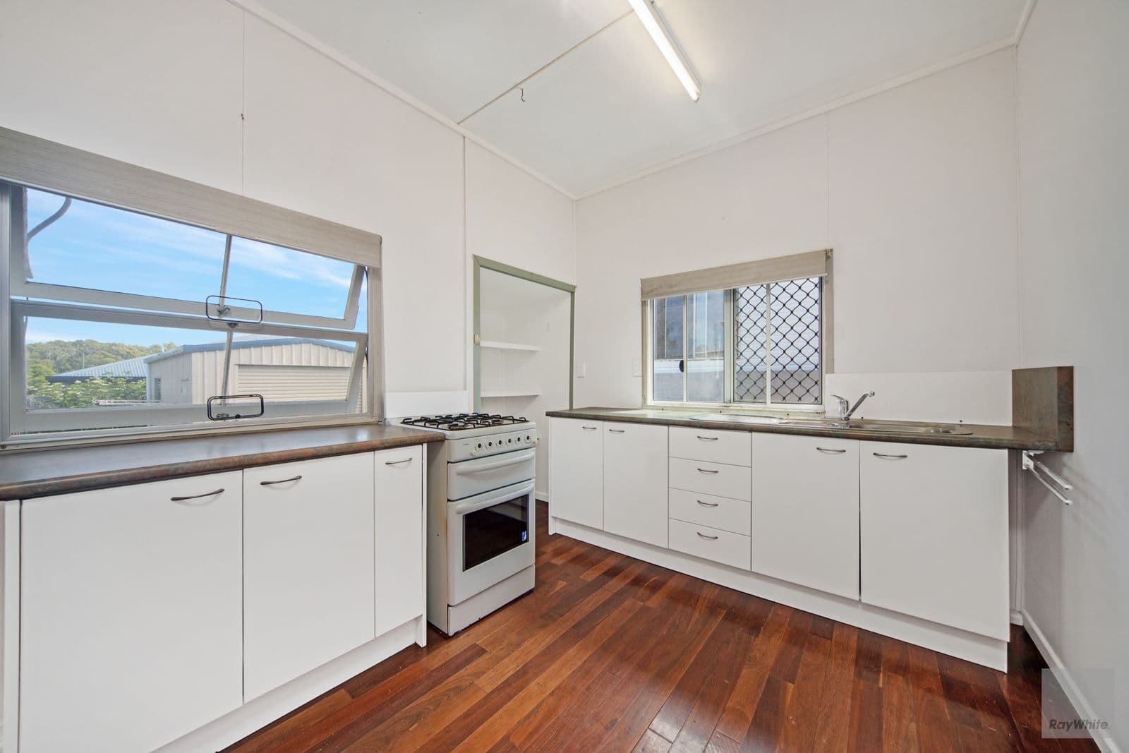146 Matthew Flinders Drive, Cooee Bay QLD 4703, Cooee Bay - Thumbnail 7