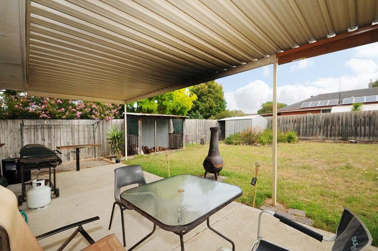 10 Burdett Street, Frankston North VIC 3200, Frankston North - Thumbnail 3