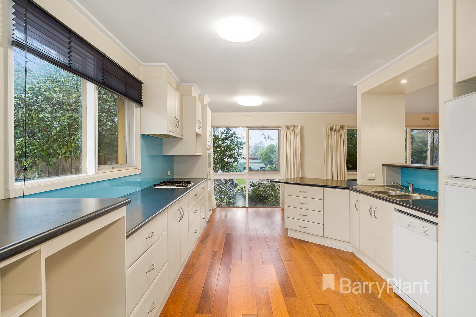 15 Palmerston Avenue, Templestowe Lower, VIC 3107, Templestowe Lower - Thumbnail 2