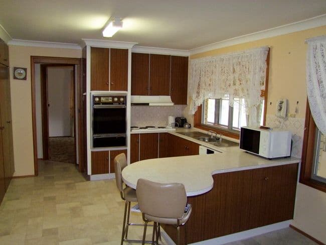 1 Mercy Close, SINGLETON NSW 2330, Singleton Heights - Thumbnail 3