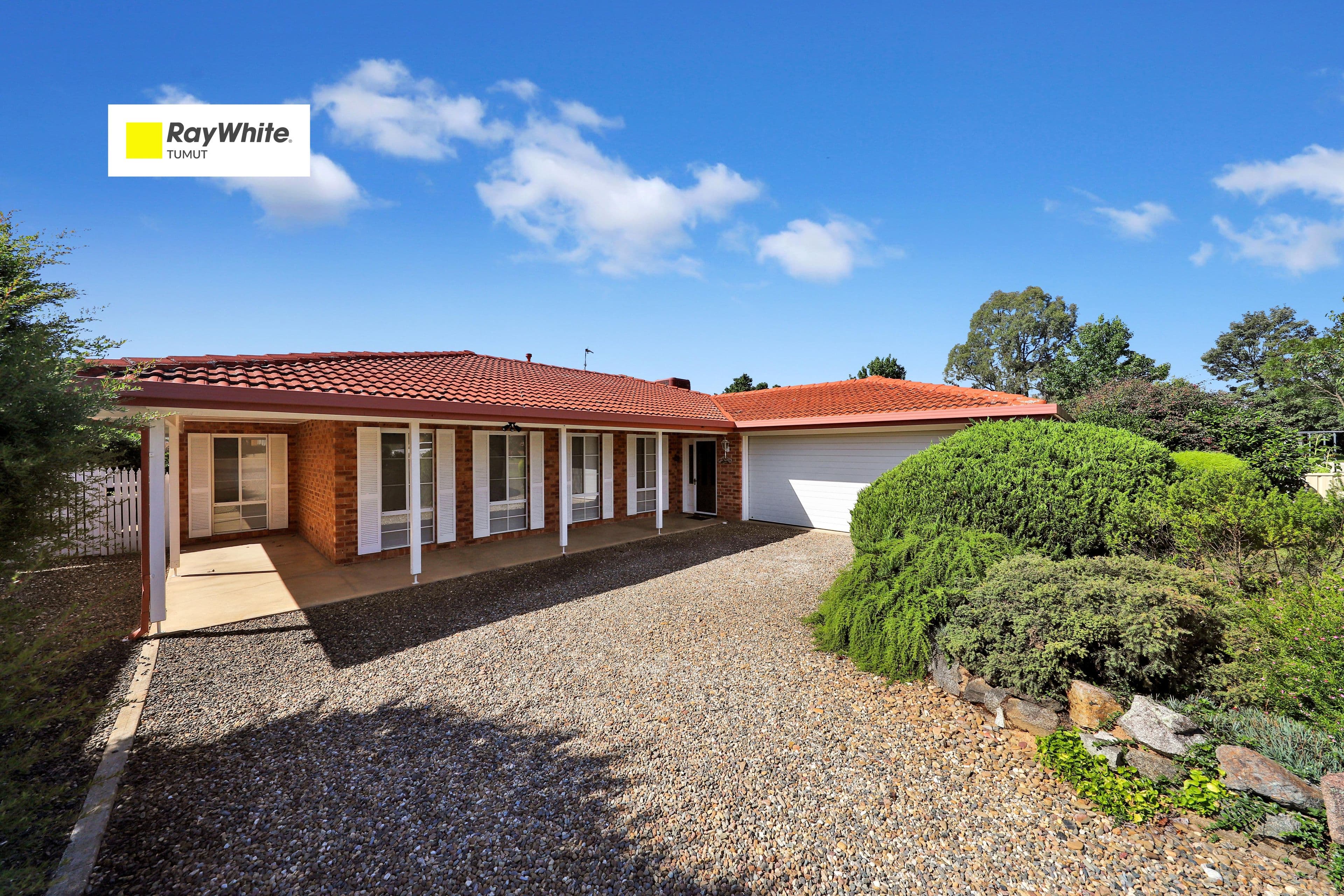 22 Wattle Crescent, Tumut NSW 2720, Tumut - Image 1
