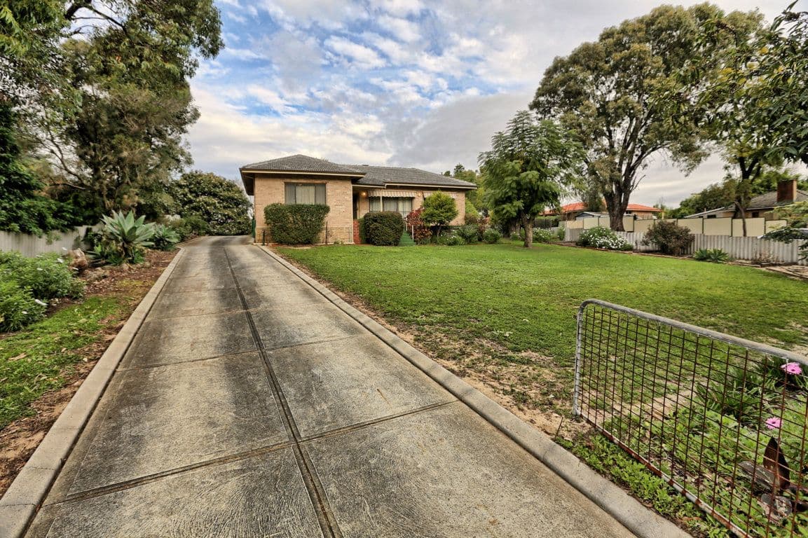 56 Verna Street, GOSNELLS WA 6110, Gosnells - Thumbnail 2